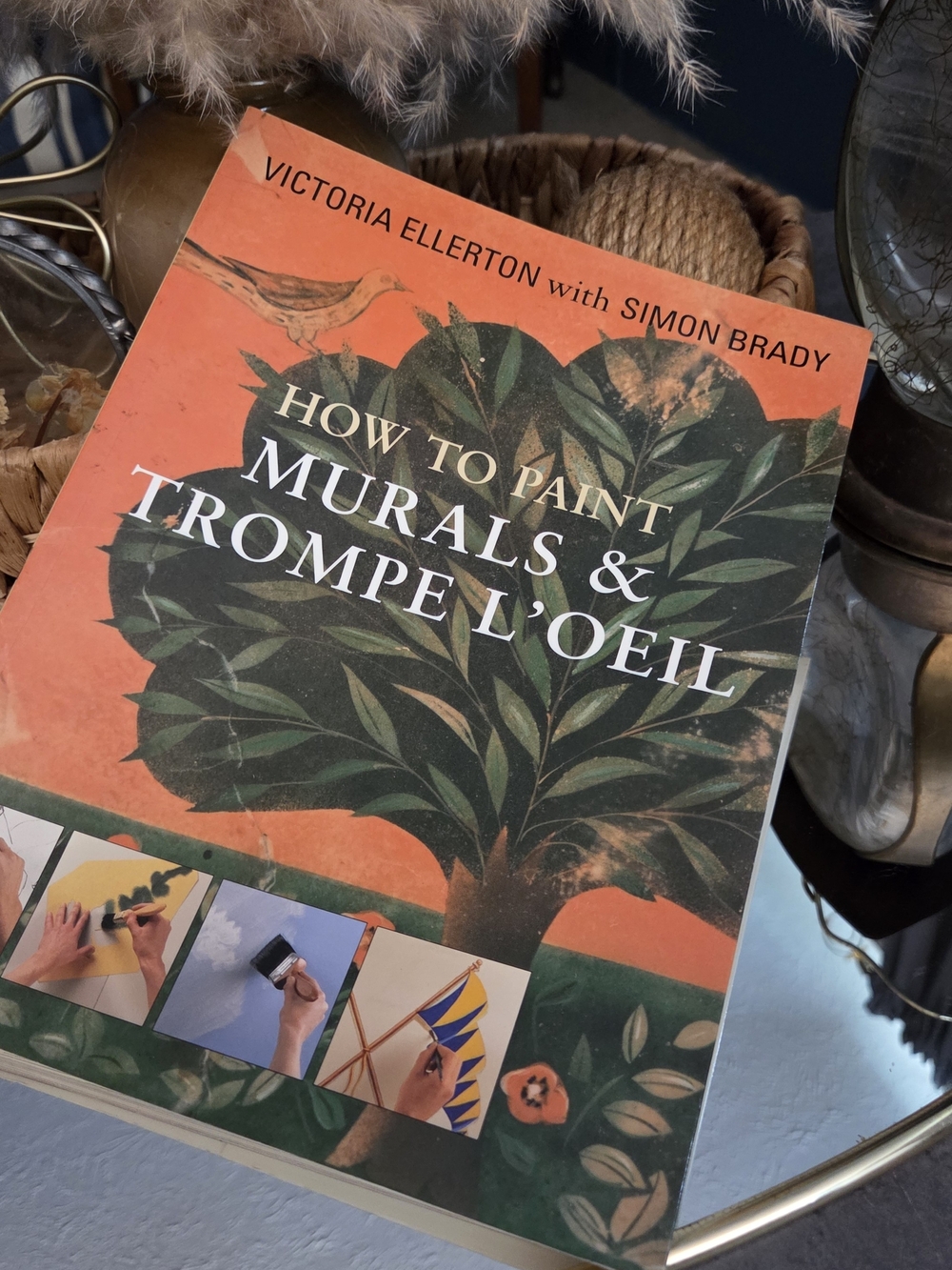 How to Paint Murals & Trompe L’Oeil Art Book 2000 First Edition